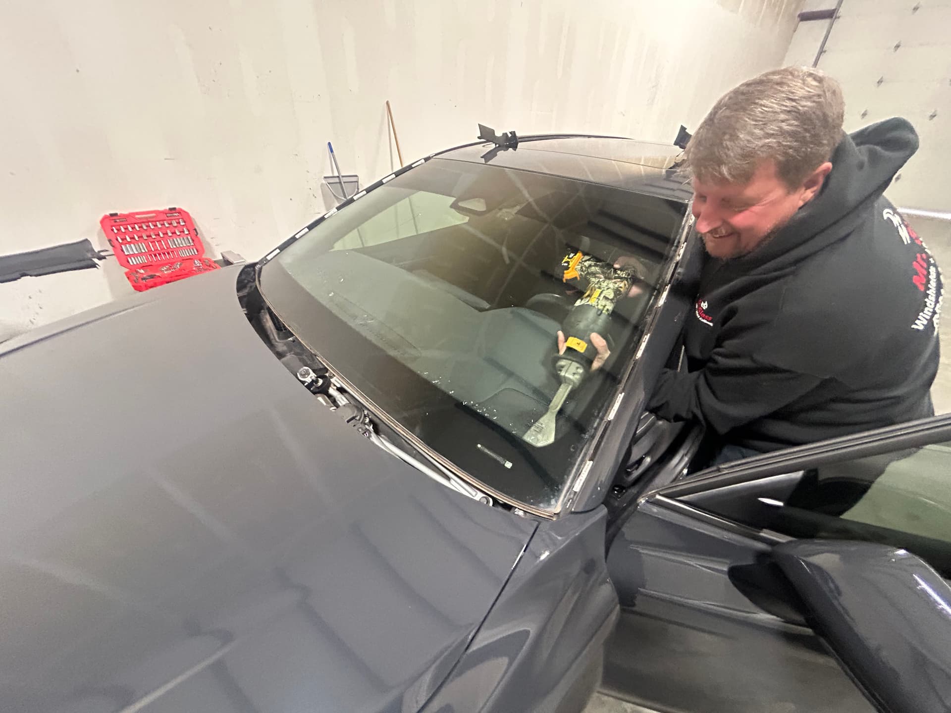 Gallery photos for Expert Windshield Replacement for 2025 Toyota Camry: Image #6