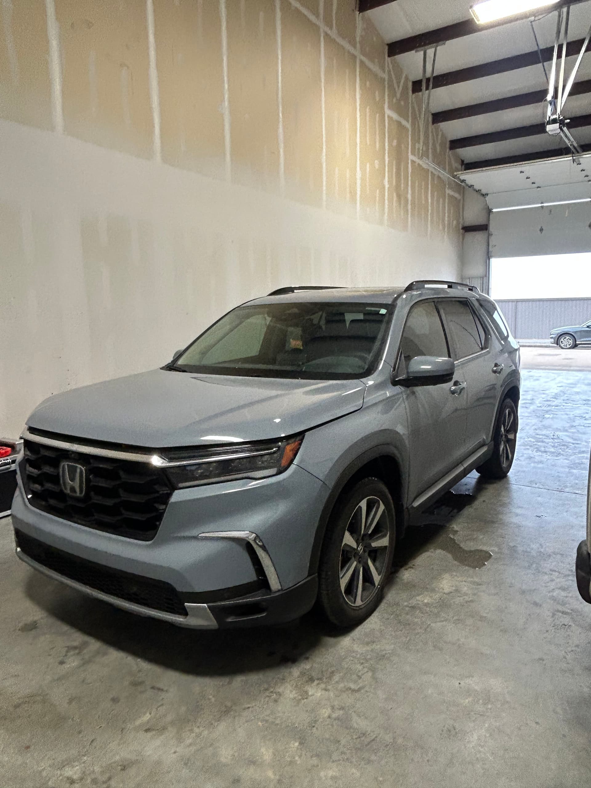 ADAS Calibration on a 2025 Honda Pilot at Mr. Glass