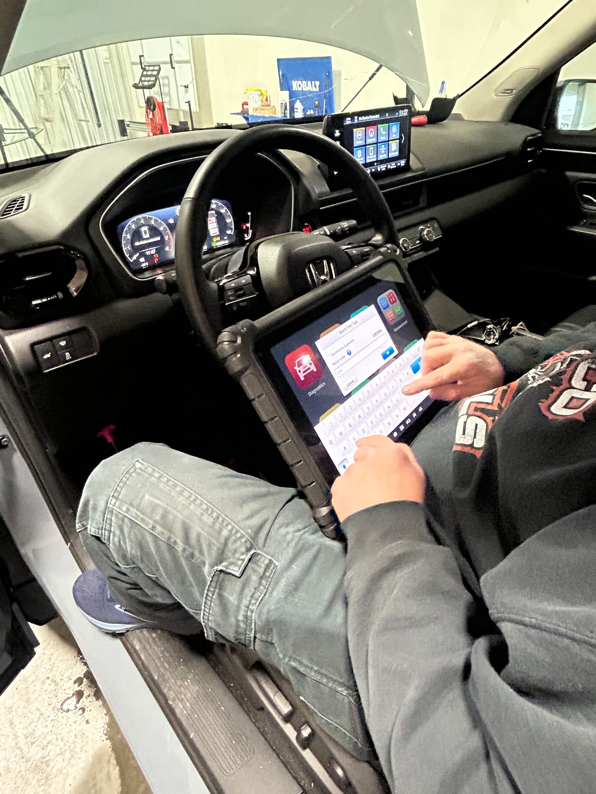 ADAS Calibration on a 2025 Honda Pilot at Mr. Glass