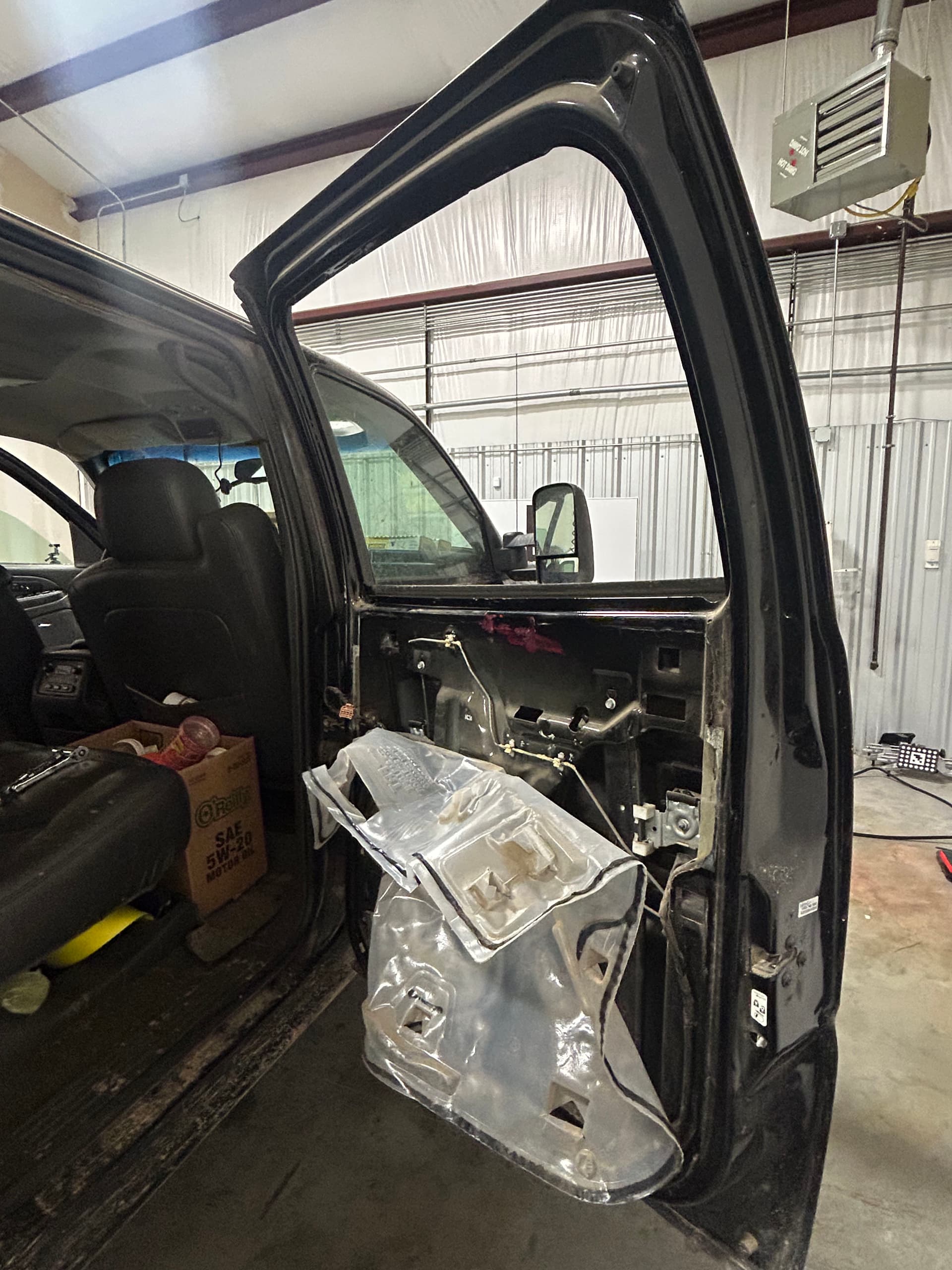 Gallery photos for Expert Car Window Repair You Can Trust: Image #1