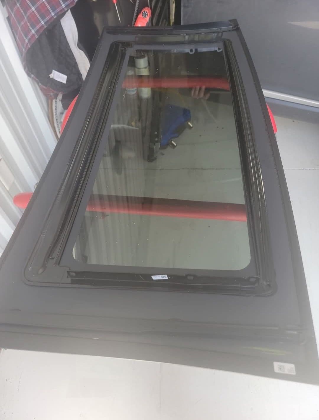 Gallery photos for Sunroof Replacement for a 2022 Toyota Venza: Image #1