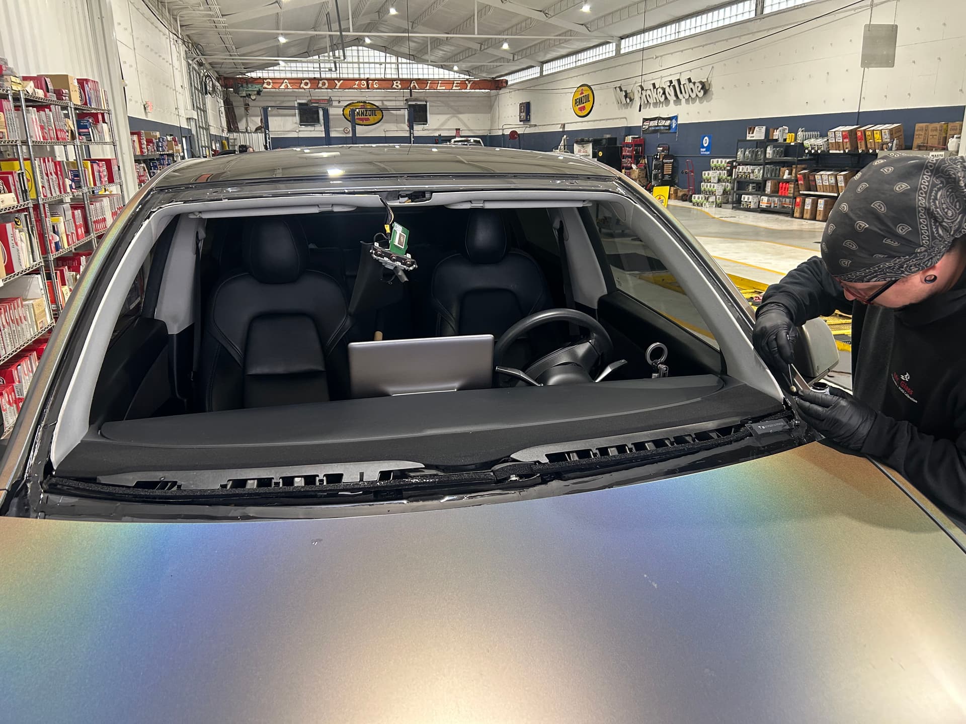 Gallery photos for Expert Windshield Installation on a Tesla Model Y: Image #5